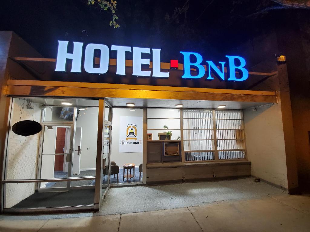 Hotel BnB Main image 1